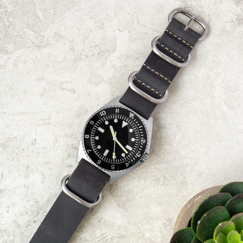 Benchmark Basics Leather Watch Band - Zulu Crazy Horse Oiled Leather One-Piece Watch Strap - 20mm Dark Grey - Image 3